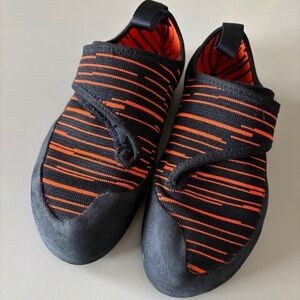 ClimbX Youth Indoor Climbing Shoes